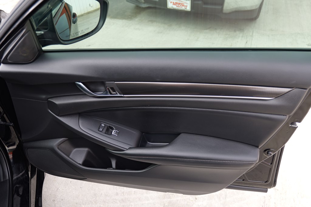 Used Car 2022 Honda Accord  Sport For Sale Under $25,000 In Baker, Louisiana