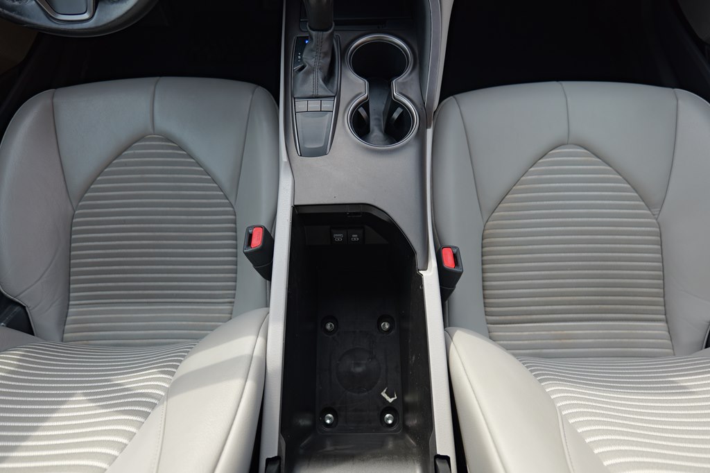 Used Car 2022 Toyota Camry  Se For Sale Under $20,000 In Baker, Louisiana