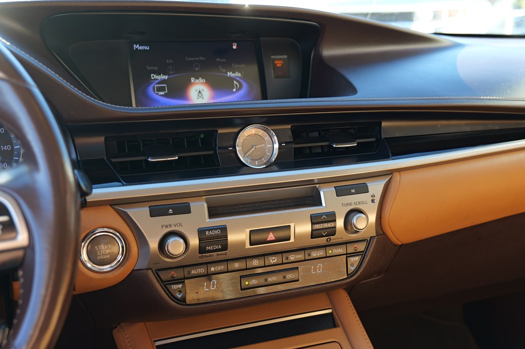 Used Car 2017 Lexus Es  350 For Sale Under $25,000 In Baker, Louisiana