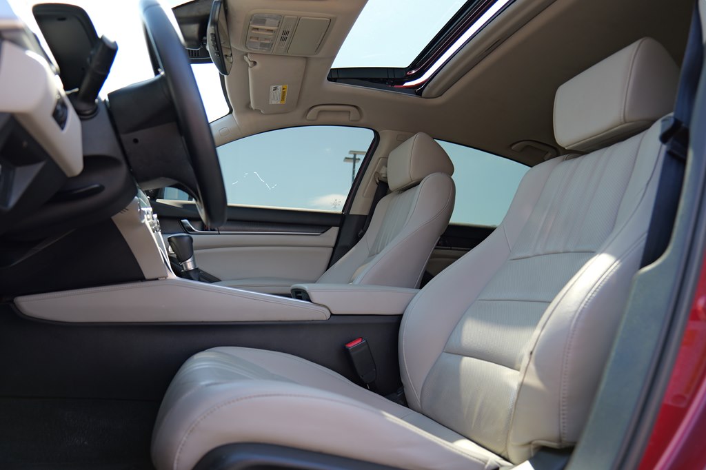 Used Car 2022 Honda Accord  Exl For Sale Under $25,000 In Baker, Louisiana