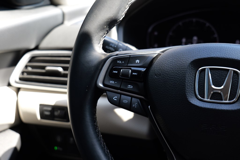 Used Car 2022 Honda Accord  Exl For Sale Under $25,000 In Baker, Louisiana