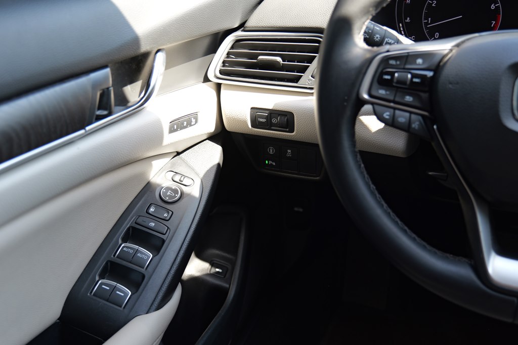 Used Car 2022 Honda Accord  Exl For Sale Under $25,000 In Baker, Louisiana