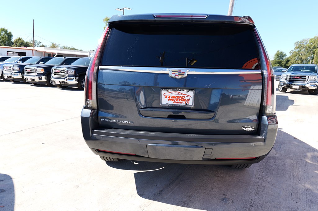 Photo 6 of this CADILLAC ESCALADE