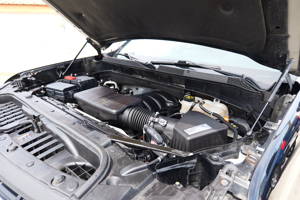 Photo 50 of this CHEVROLET SILVERADO 1500