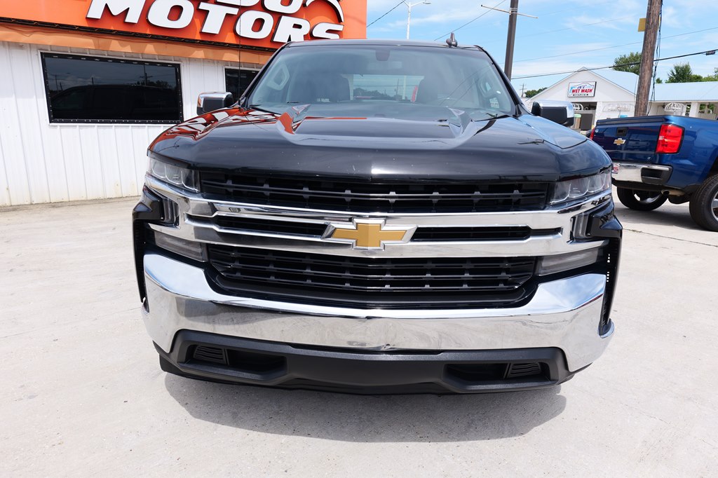 Photo 2 of this CHEVROLET SILVERADO 1500