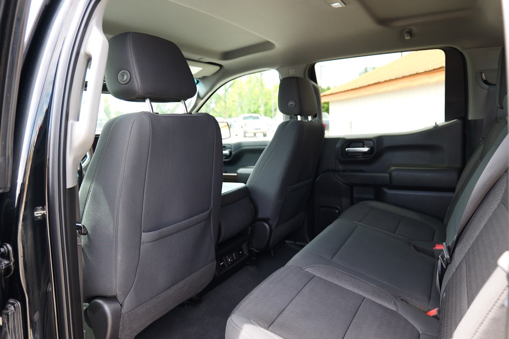 Photo 30 of this CHEVROLET SILVERADO 1500