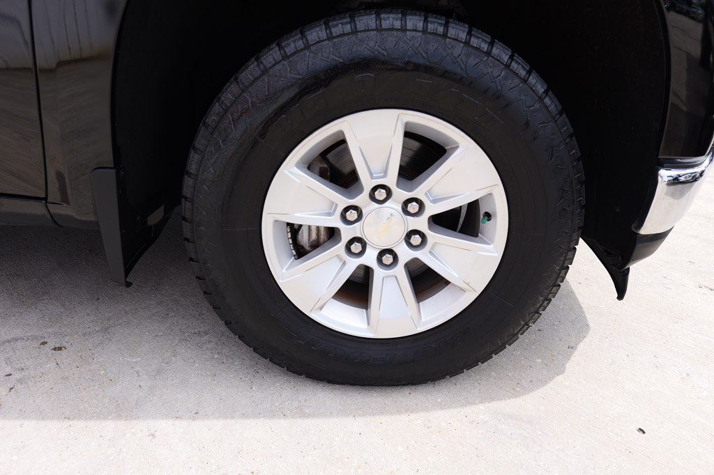 Photo 47 of this CHEVROLET SILVERADO 1500