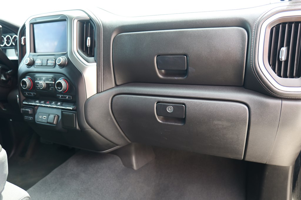 Photo 45 of this CHEVROLET SILVERADO 1500