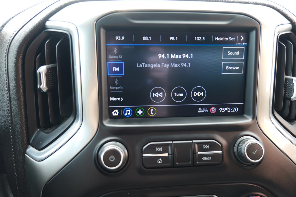 Photo 21 of this CHEVROLET SILVERADO 1500