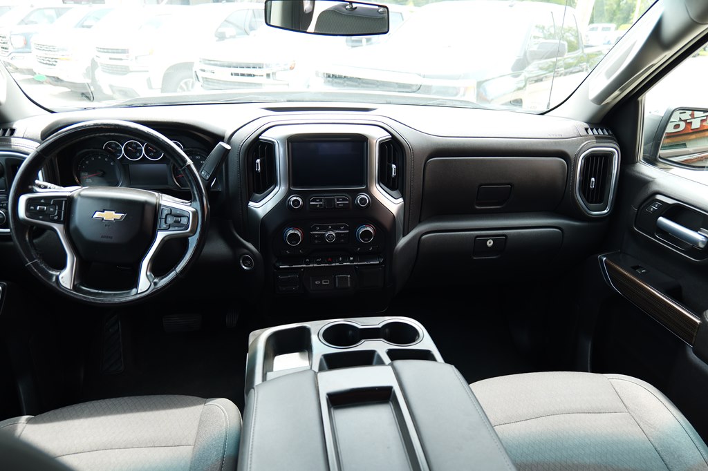 Photo 35 of this CHEVROLET SILVERADO 1500