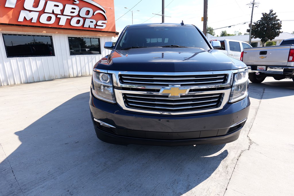 Photo 2 of this CHEVROLET TAHOE