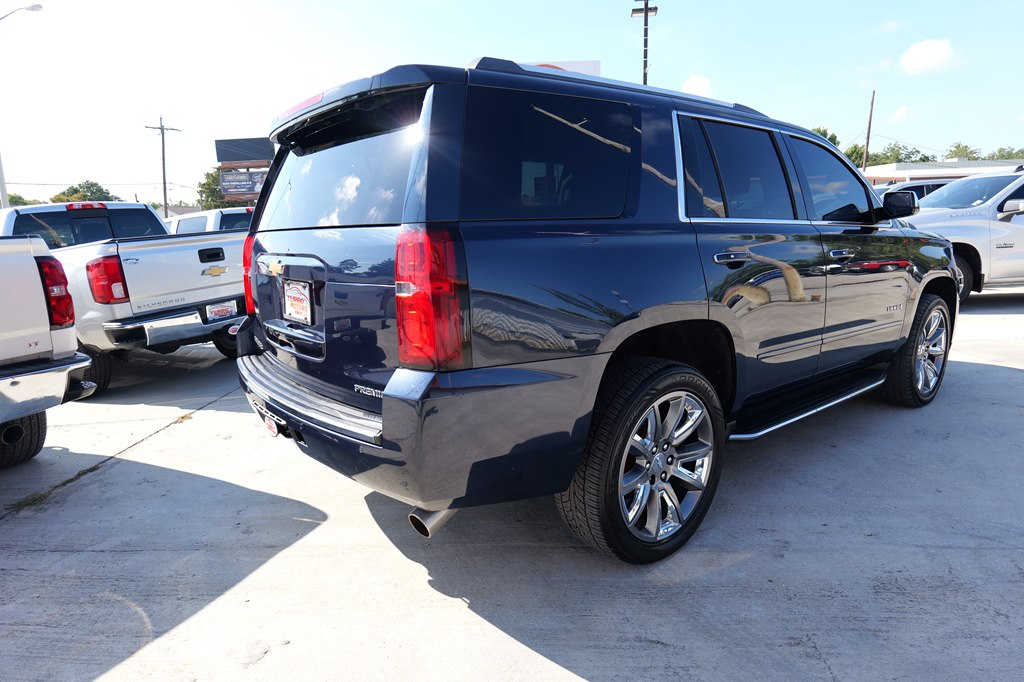 Photo 5 of this CHEVROLET TAHOE
