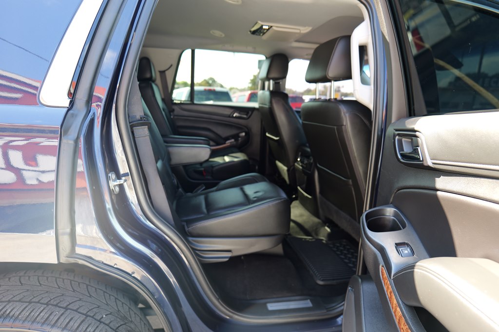 Photo 47 of this CHEVROLET TAHOE