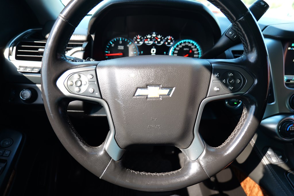 Photo 17 of this CHEVROLET TAHOE