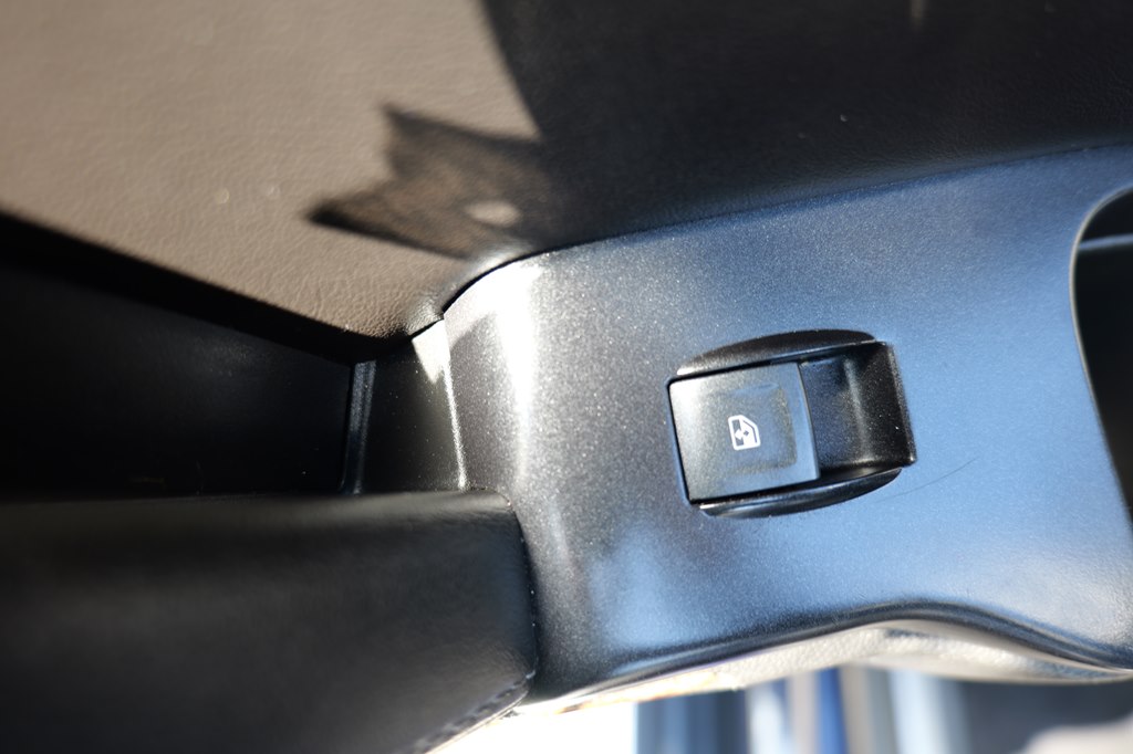 Photo 41 of this CHEVROLET TAHOE