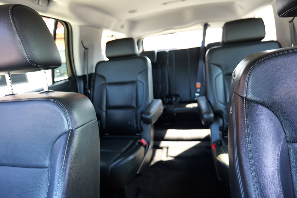 Photo 36 of this CHEVROLET TAHOE