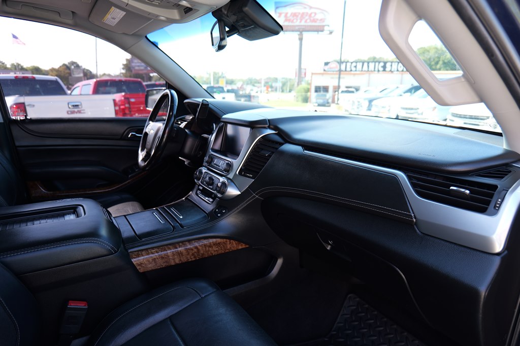 Photo 54 of this CHEVROLET TAHOE