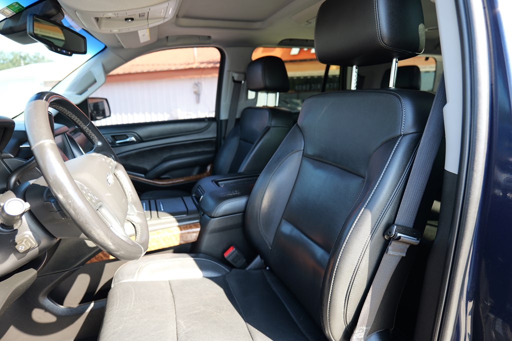 Photo 12 of this CHEVROLET TAHOE