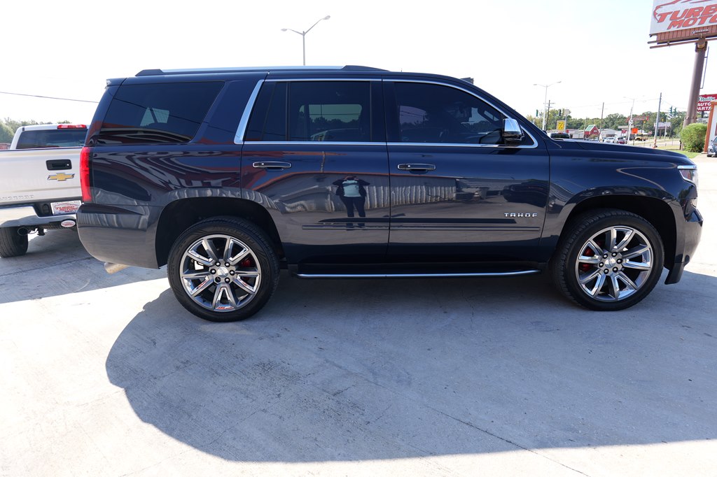 Photo 4 of this CHEVROLET TAHOE