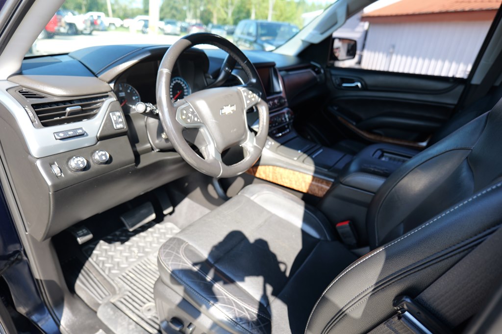 Photo 11 of this CHEVROLET TAHOE