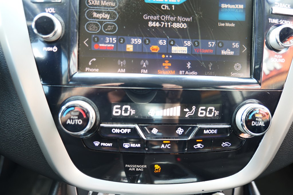 Photo 24 of this NISSAN MURANO
