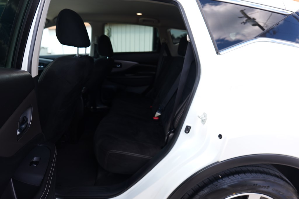 Photo 30 of this NISSAN MURANO