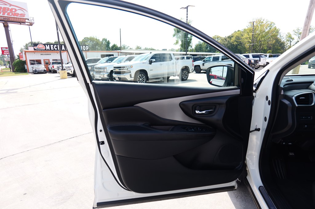 Photo 13 of this NISSAN MURANO