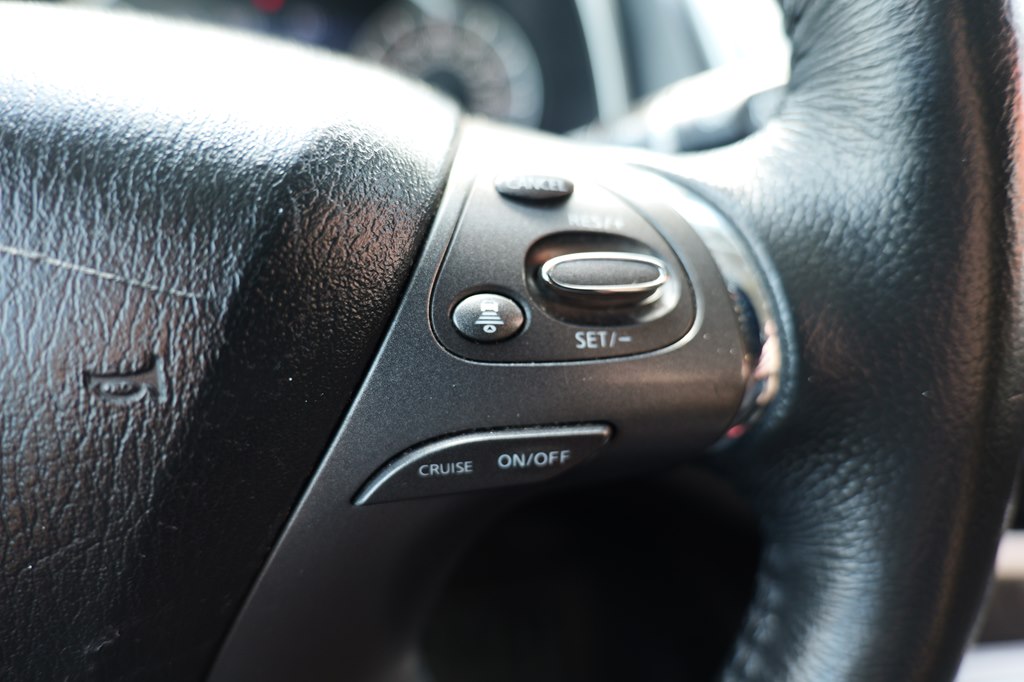 Photo 18 of this NISSAN MURANO