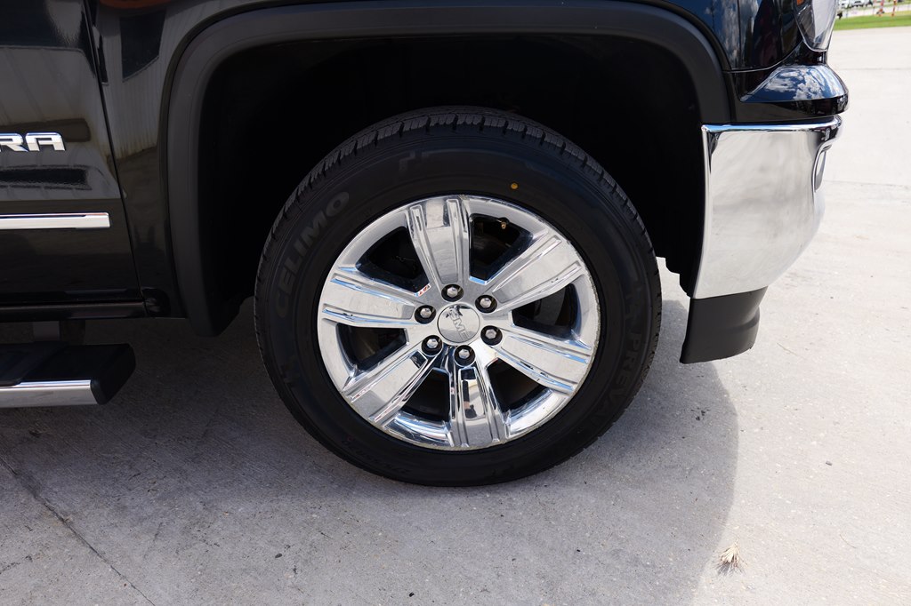 Photo 56 of this GMC SIERRA