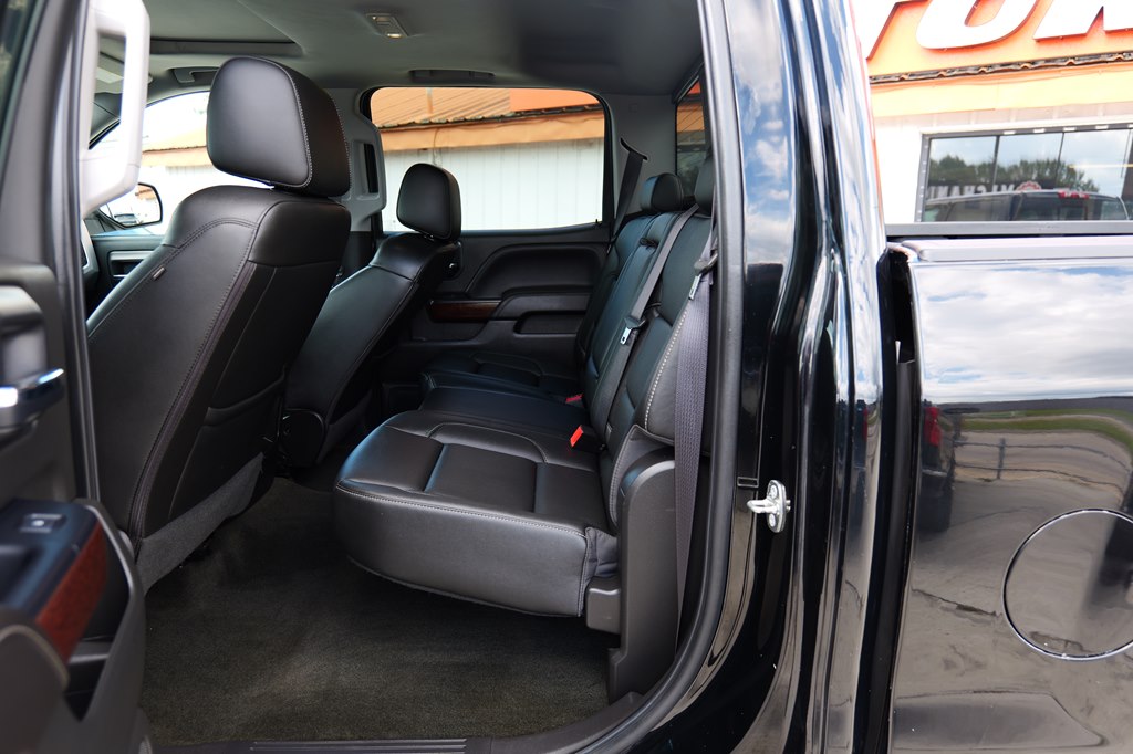 Photo 35 of this GMC SIERRA