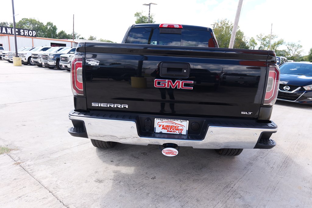 Photo 6 of this GMC SIERRA