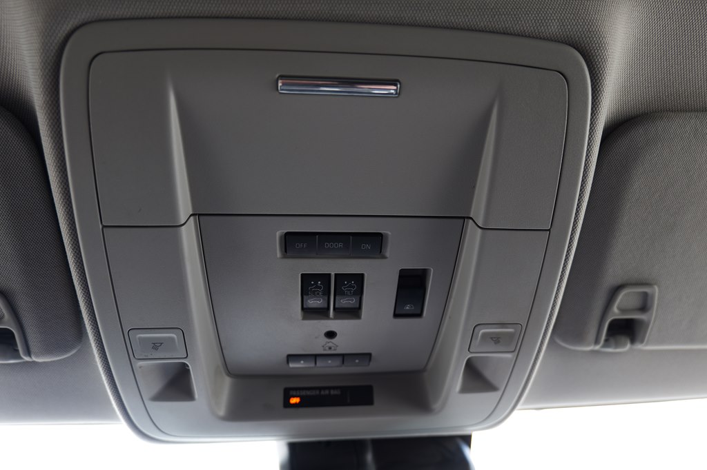 Photo 32 of this GMC SIERRA