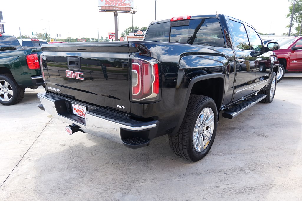 Photo 5 of this GMC SIERRA