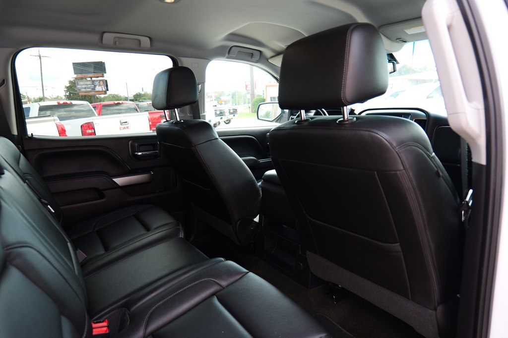 Photo 41 of this CHEVROLET SILVERADO 1500