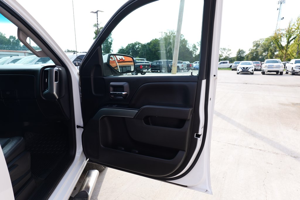 Photo 49 of this CHEVROLET SILVERADO 1500