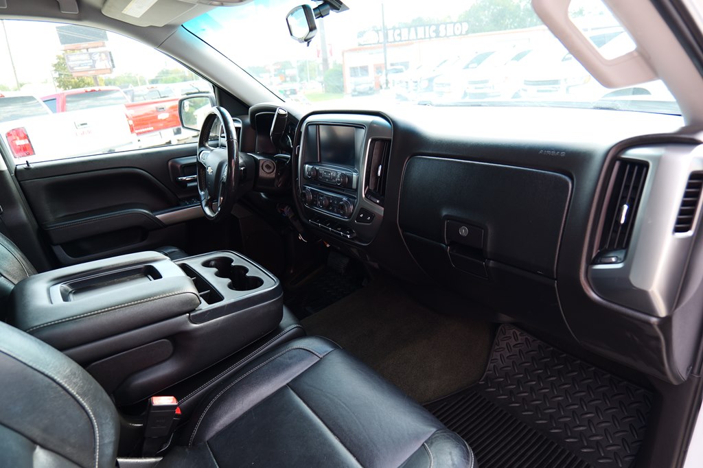 Photo 46 of this CHEVROLET SILVERADO 1500