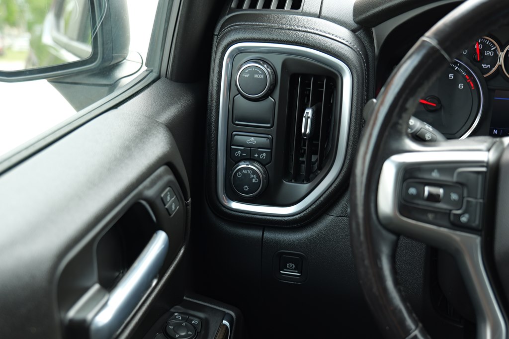 Used Car 2021 Chevrolet Silverado 1500  Lt For Sale Under $30,000 In Baker, Louisiana