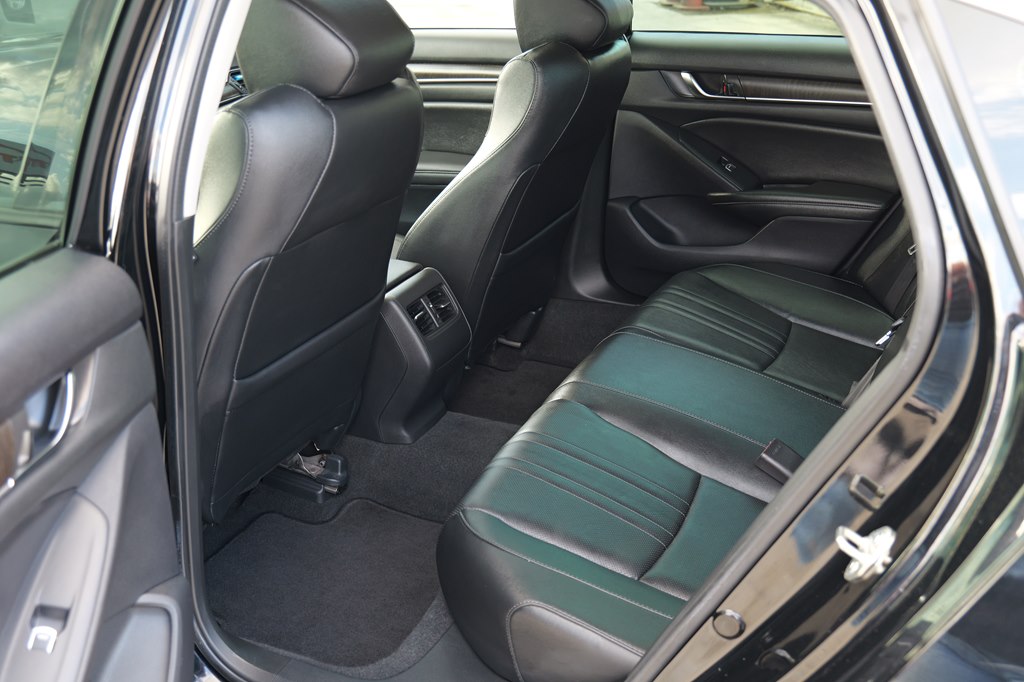 Used Car 2020 Honda Accord  Exl For Sale Under $25,000 In Baker, Louisiana