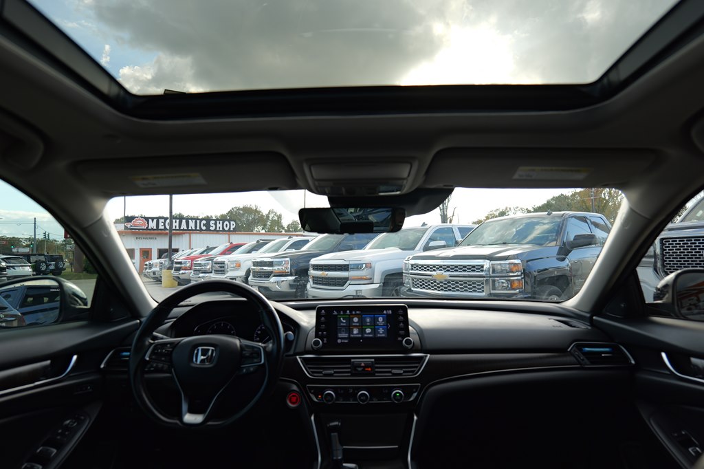 Used Car 2020 Honda Accord  Exl For Sale Under $25,000 In Baker, Louisiana