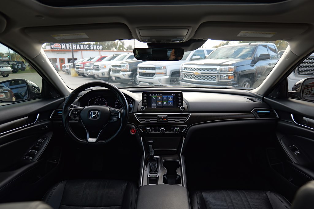 Used Car 2020 Honda Accord  Exl For Sale Under $25,000 In Baker, Louisiana