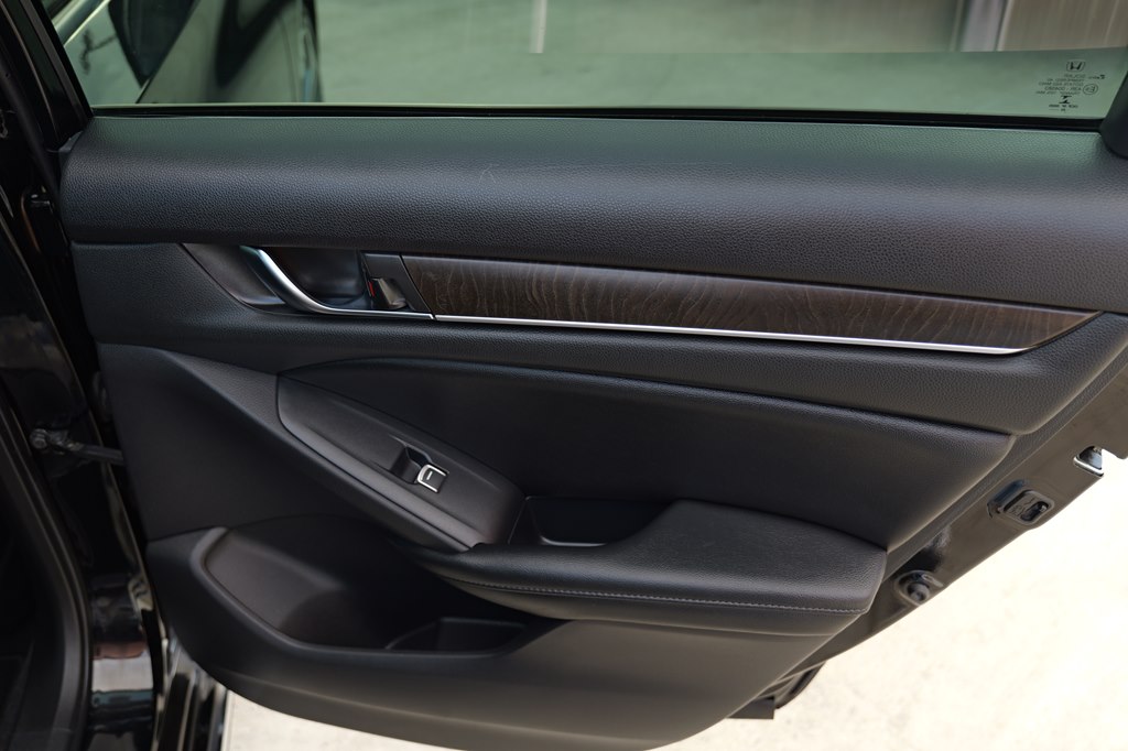 Used Car 2020 Honda Accord  Exl For Sale Under $25,000 In Baker, Louisiana