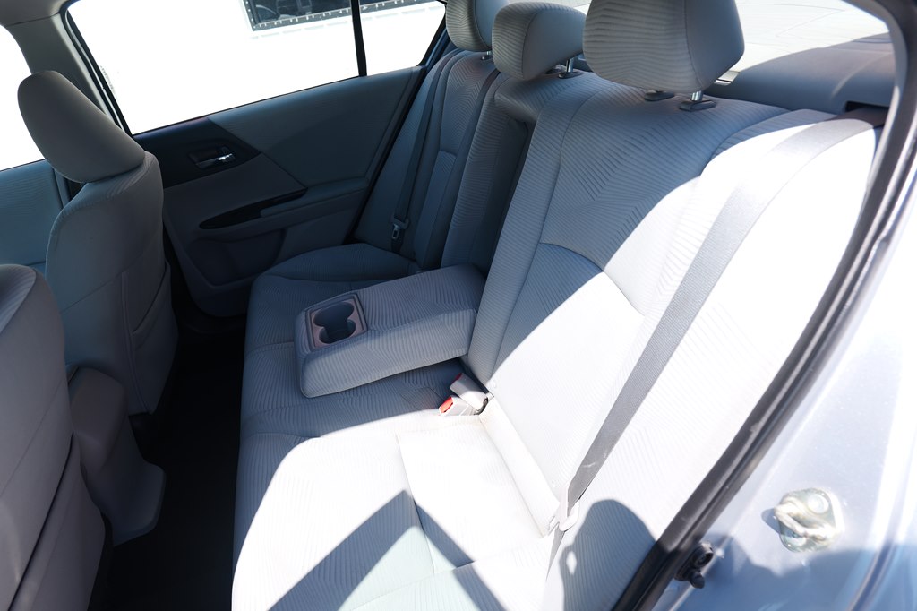 Photo 31 of this HONDA ACCORD