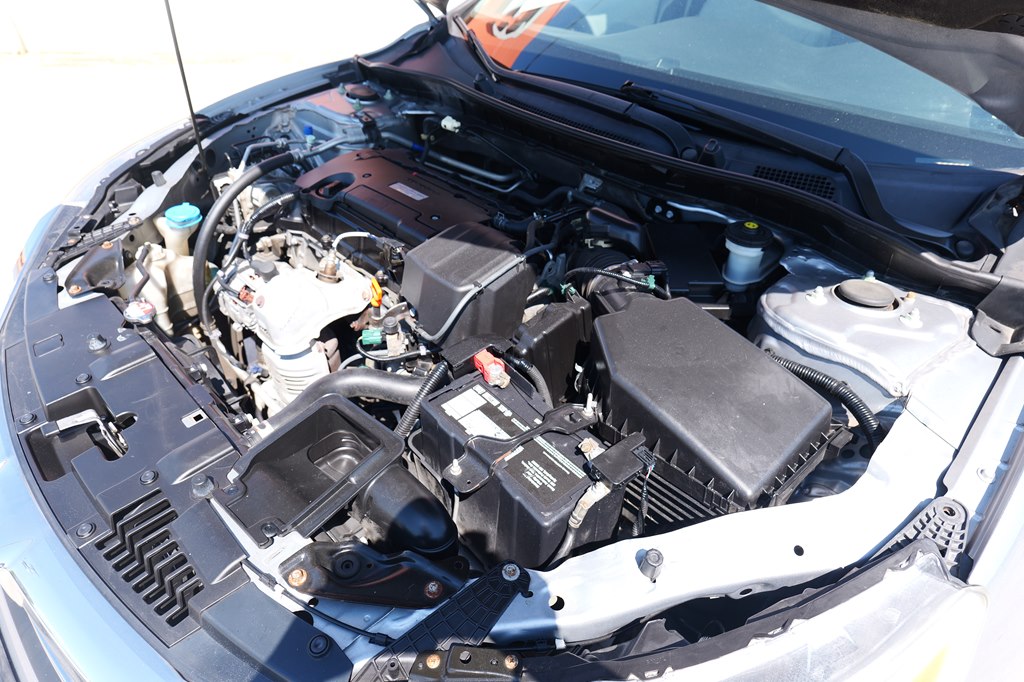 Photo 48 of this HONDA ACCORD