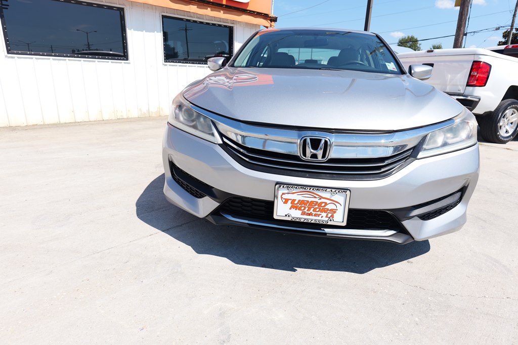 Photo 2 of this HONDA ACCORD
