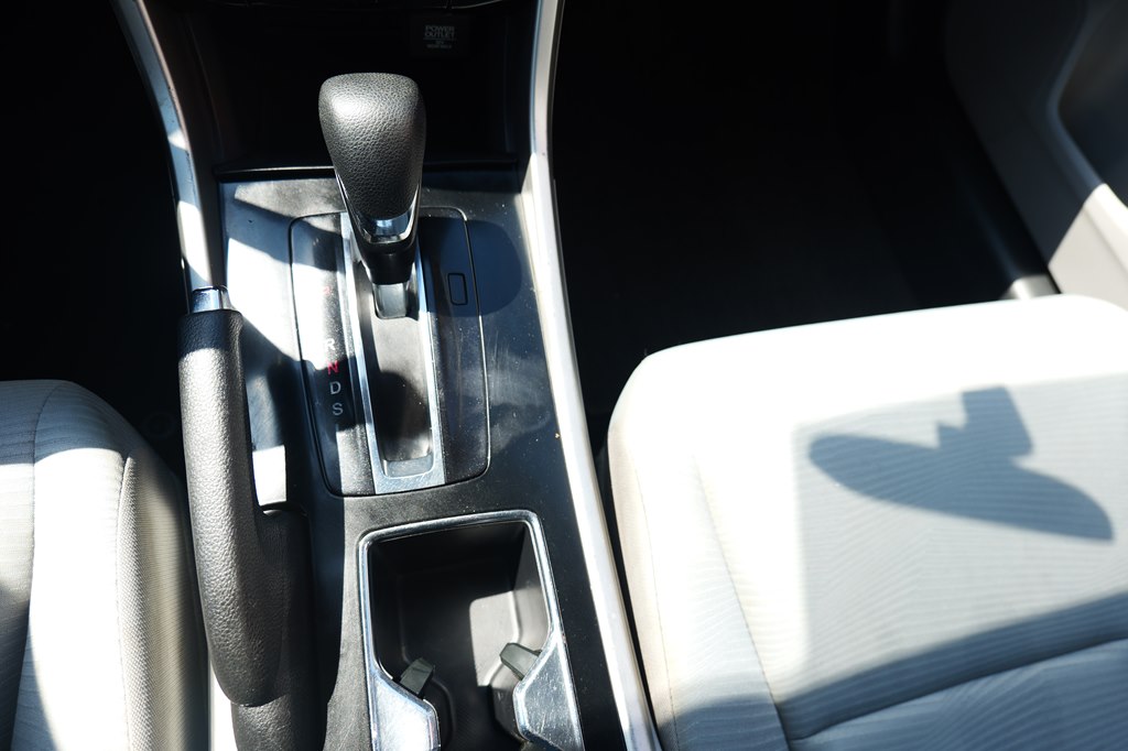 Photo 24 of this HONDA ACCORD