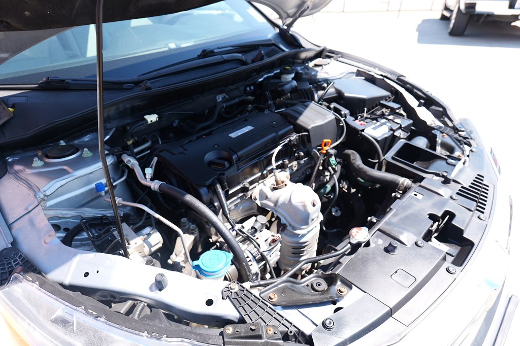 Photo 47 of this HONDA ACCORD