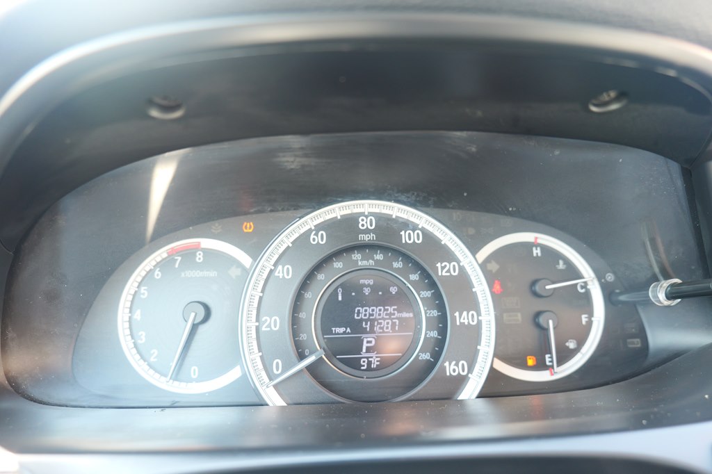 Photo 28 of this HONDA ACCORD