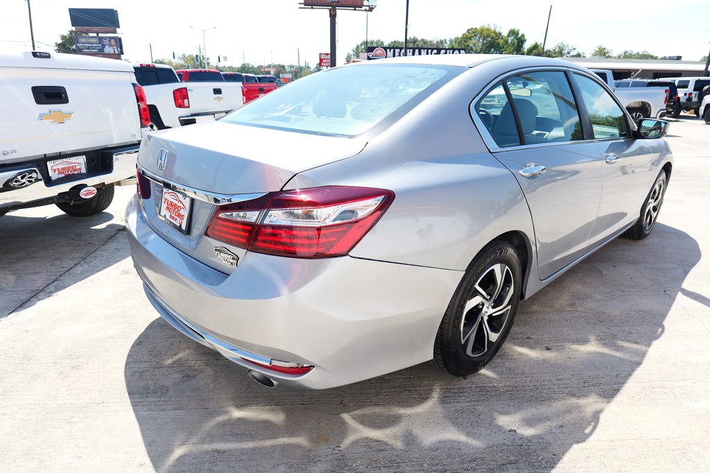 Photo 5 of this HONDA ACCORD