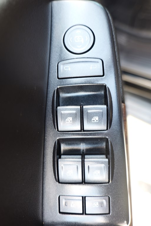 Photo 14 of this CHEVROLET TAHOE