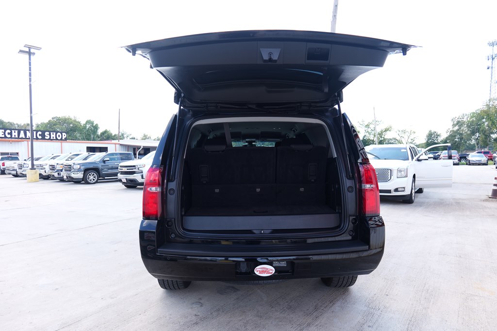 Photo 36 of this CHEVROLET TAHOE